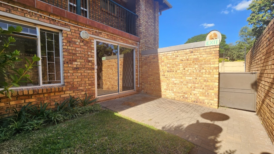 2 Bedroom Property for Sale in Rietfontein Gauteng