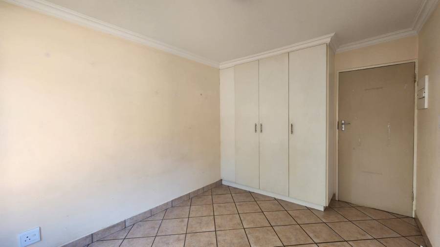 2 Bedroom Property for Sale in Rietfontein Gauteng