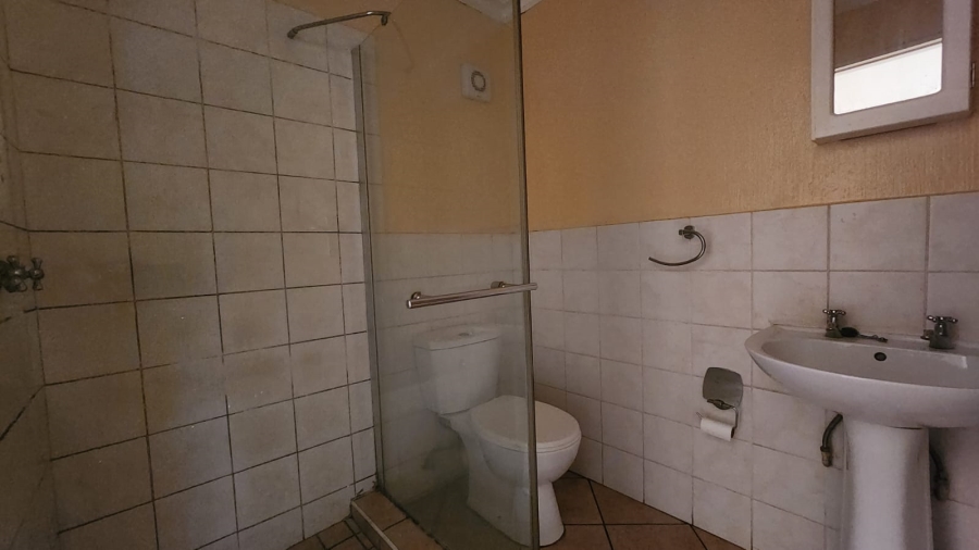 2 Bedroom Property for Sale in Rietfontein Gauteng