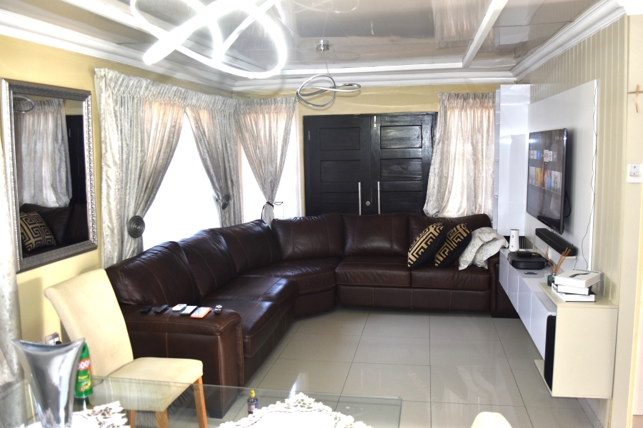 3 Bedroom Property for Sale in Soshanguve XX Gauteng