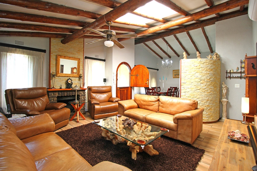 3 Bedroom Property for Sale in Croydon Gauteng