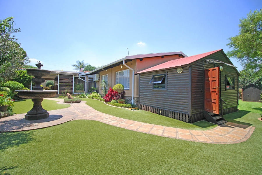 3 Bedroom Property for Sale in Croydon Gauteng