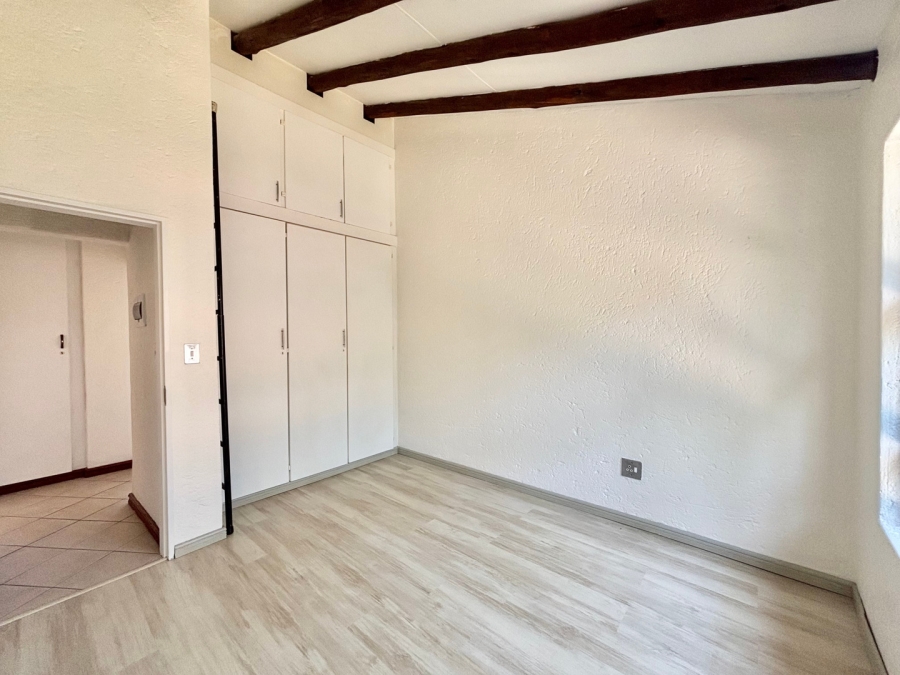 2 Bedroom Property for Sale in Morningside Gauteng