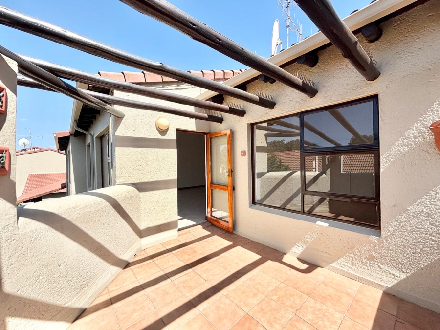 2 Bedroom Property for Sale in Morningside Gauteng