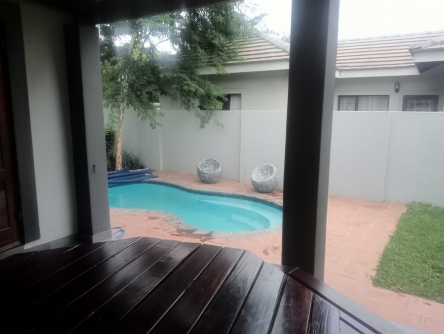 2 Bedroom Property for Sale in Sinoville Gauteng