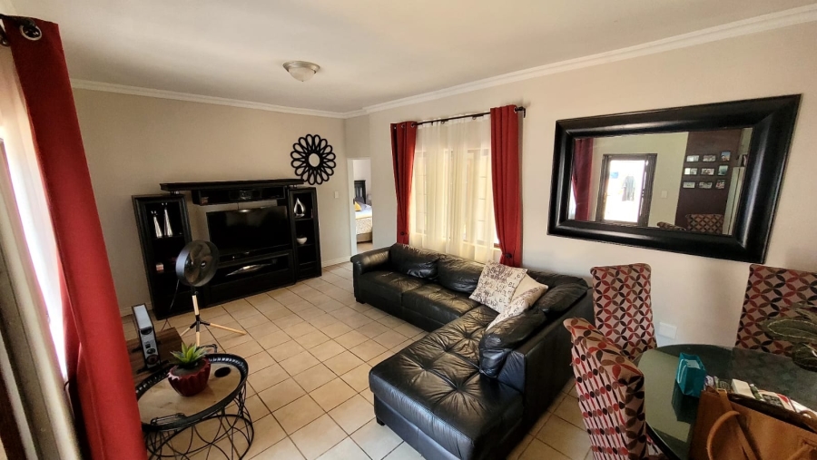 2 Bedroom Property for Sale in Sinoville Gauteng