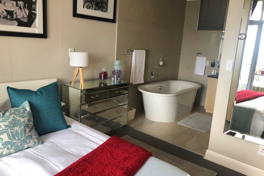 1 Bedroom Property for Sale in Sandown Gauteng