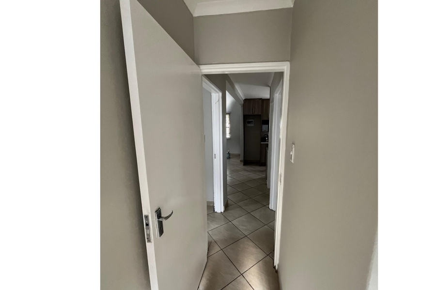 To Let 2 Bedroom Property for Rent in Noordwyk Gauteng