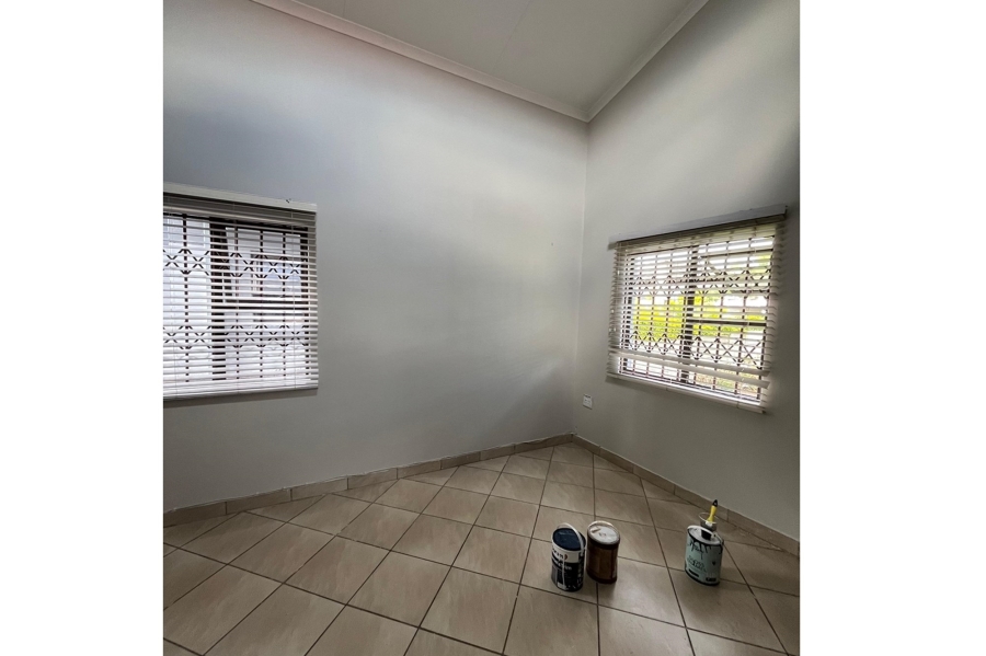 To Let 2 Bedroom Property for Rent in Noordwyk Gauteng