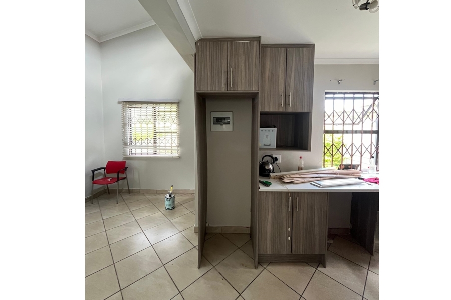 To Let 2 Bedroom Property for Rent in Noordwyk Gauteng