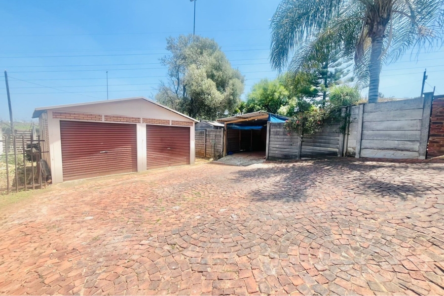 3 Bedroom Property for Sale in Elardus Park Gauteng