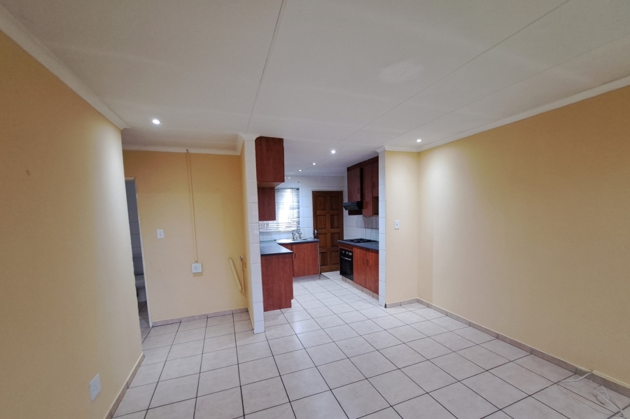 2 Bedroom Property for Sale in Ormonde Gauteng