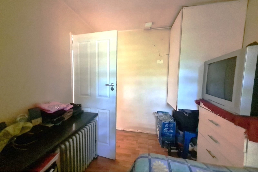 2 Bedroom Property for Sale in Lindhaven Gauteng