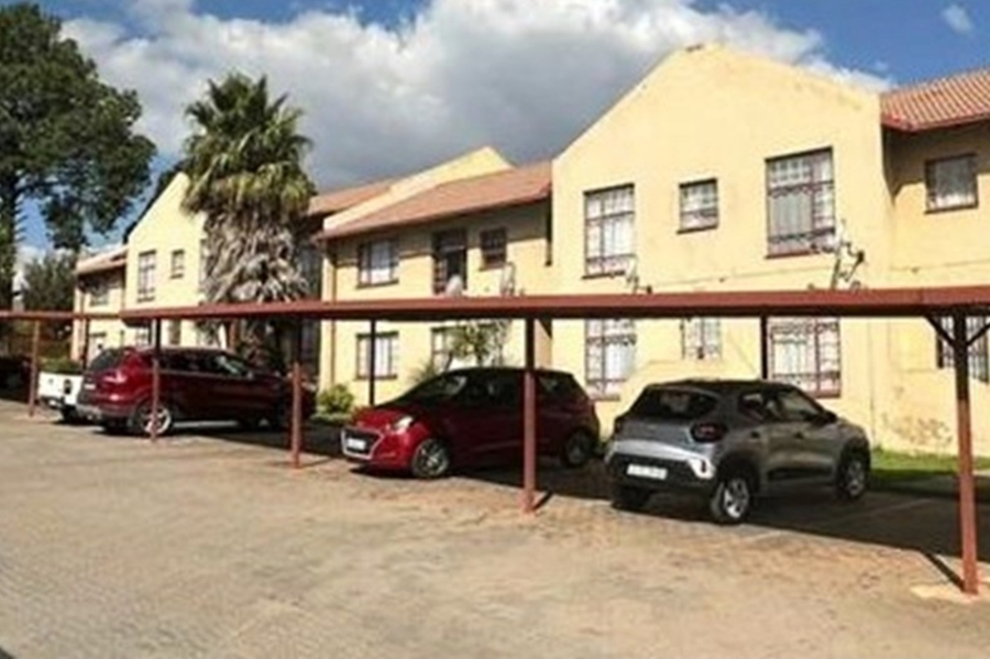 2 Bedroom Property for Sale in Lindhaven Gauteng
