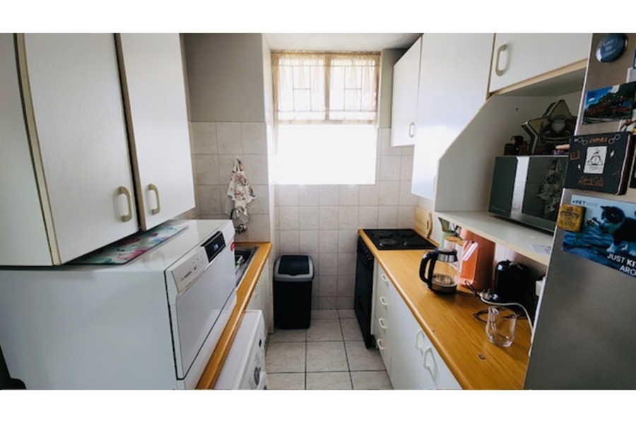 1 Bedroom Property for Sale in Elardus Park Gauteng