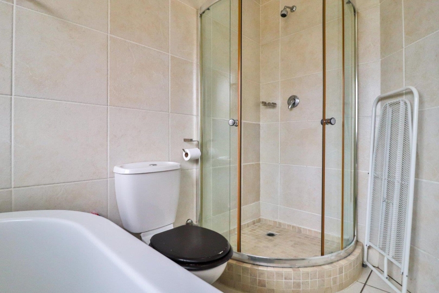 2 Bedroom Property for Sale in Glenvista Gauteng