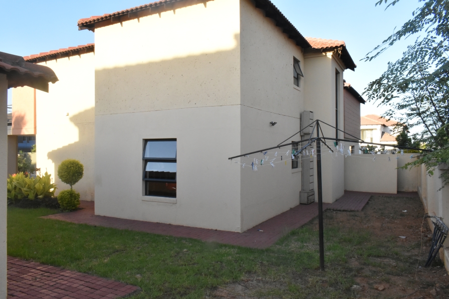 4 Bedroom Property for Sale in Theresa Park Gauteng