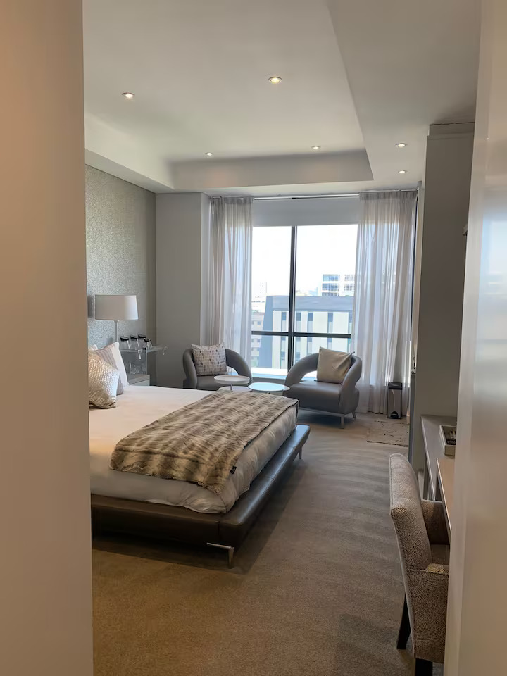 1 Bedroom Property for Sale in Sandton Central Gauteng