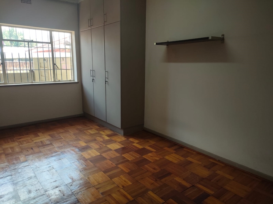 To Let 4 Bedroom Property for Rent in Emmarentia Gauteng