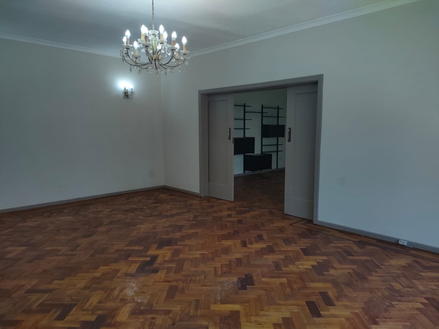 To Let 4 Bedroom Property for Rent in Emmarentia Gauteng