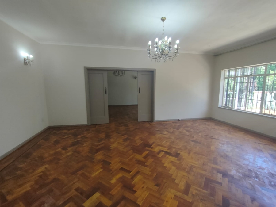 To Let 4 Bedroom Property for Rent in Emmarentia Gauteng