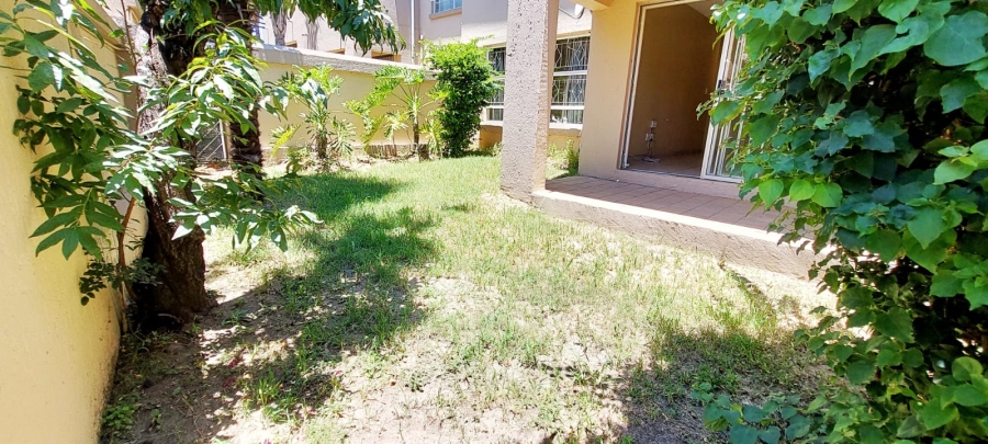 2 Bedroom Property for Sale in Vorna Valley Gauteng