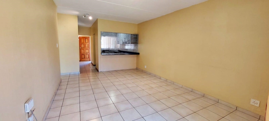 2 Bedroom Property for Sale in Vorna Valley Gauteng