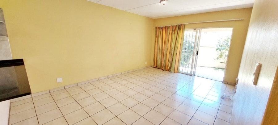 2 Bedroom Property for Sale in Vorna Valley Gauteng