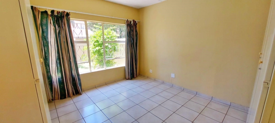 2 Bedroom Property for Sale in Vorna Valley Gauteng