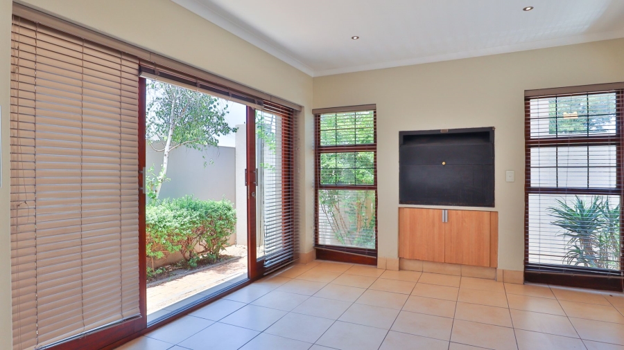 2 Bedroom Property for Sale in Menlo Park Gauteng