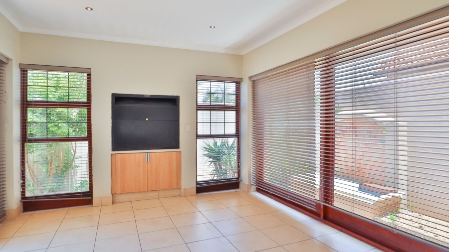 2 Bedroom Property for Sale in Menlo Park Gauteng