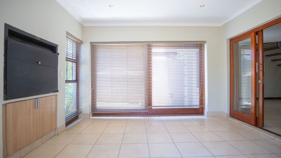 2 Bedroom Property for Sale in Menlo Park Gauteng