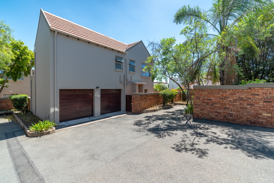 3 Bedroom Property for Sale in Sundowner Gauteng