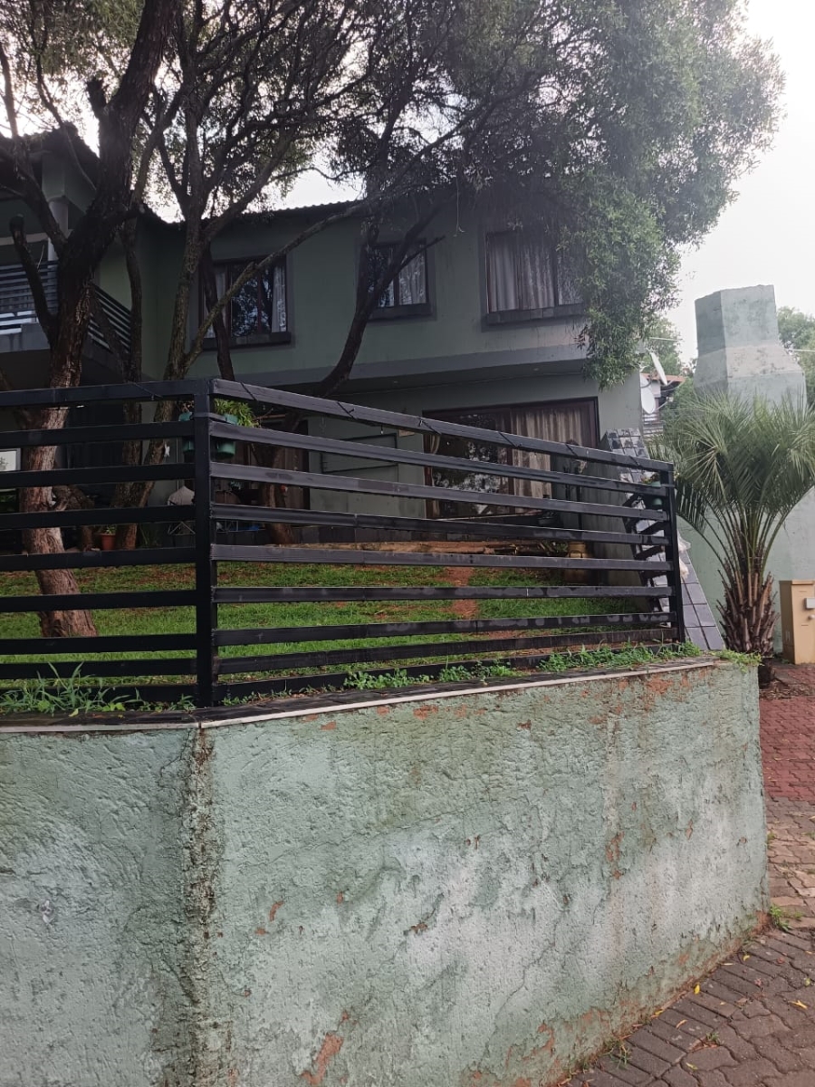 To Let 3 Bedroom Property for Rent in Roodeplaat Gauteng