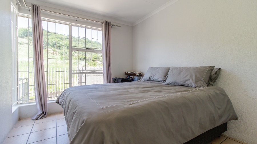 4 Bedroom Property for Sale in Bassonia Gauteng