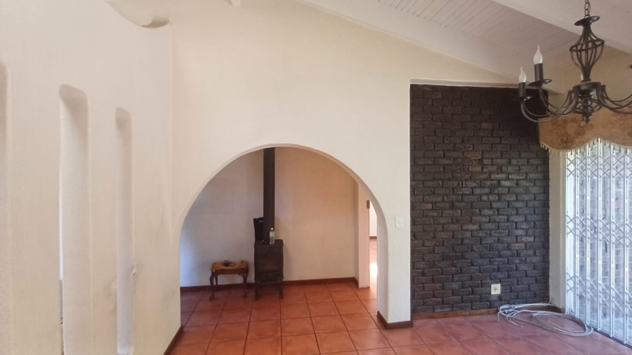 To Let 3 Bedroom Property for Rent in Brackenhurst Gauteng