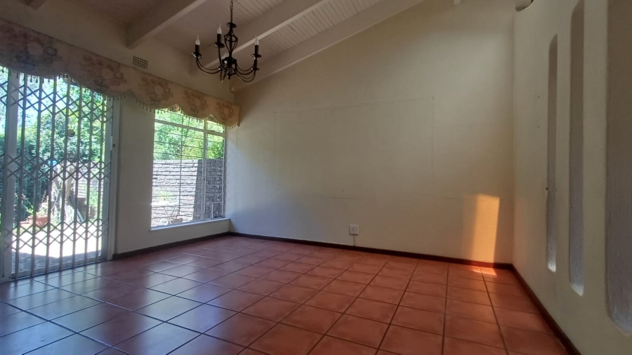 To Let 3 Bedroom Property for Rent in Brackenhurst Gauteng