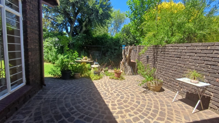 To Let 3 Bedroom Property for Rent in Brackenhurst Gauteng