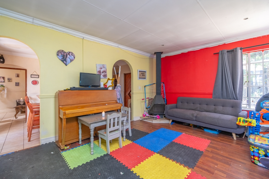 4 Bedroom Property for Sale in Bromhof Gauteng