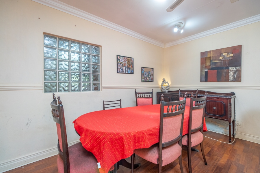 4 Bedroom Property for Sale in Bromhof Gauteng