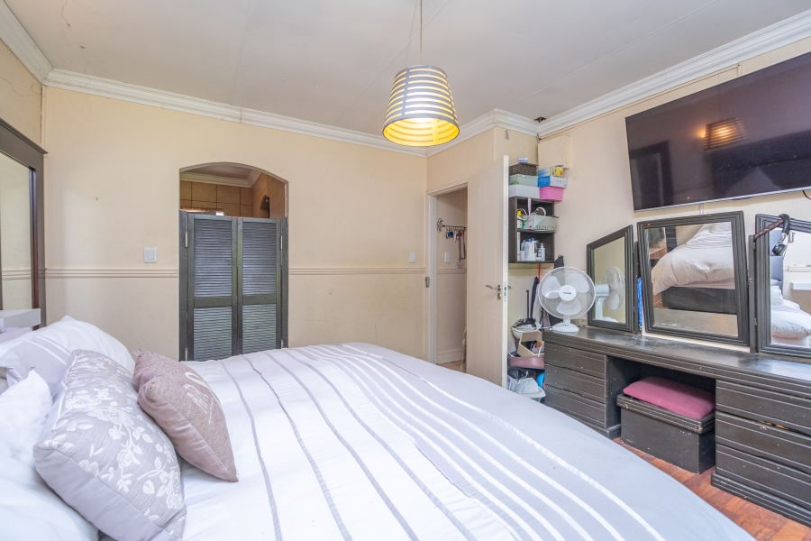 4 Bedroom Property for Sale in Bromhof Gauteng
