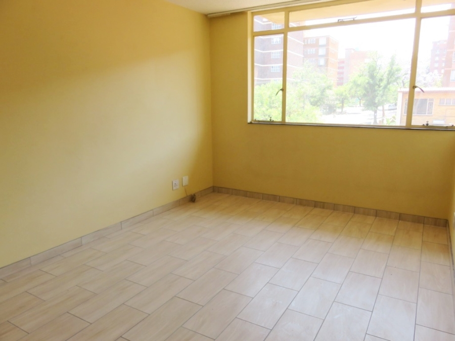 1 Bedroom Property for Sale in Wonderboom South Gauteng