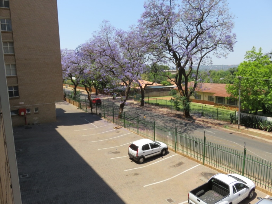 1 Bedroom Property for Sale in Wonderboom South Gauteng