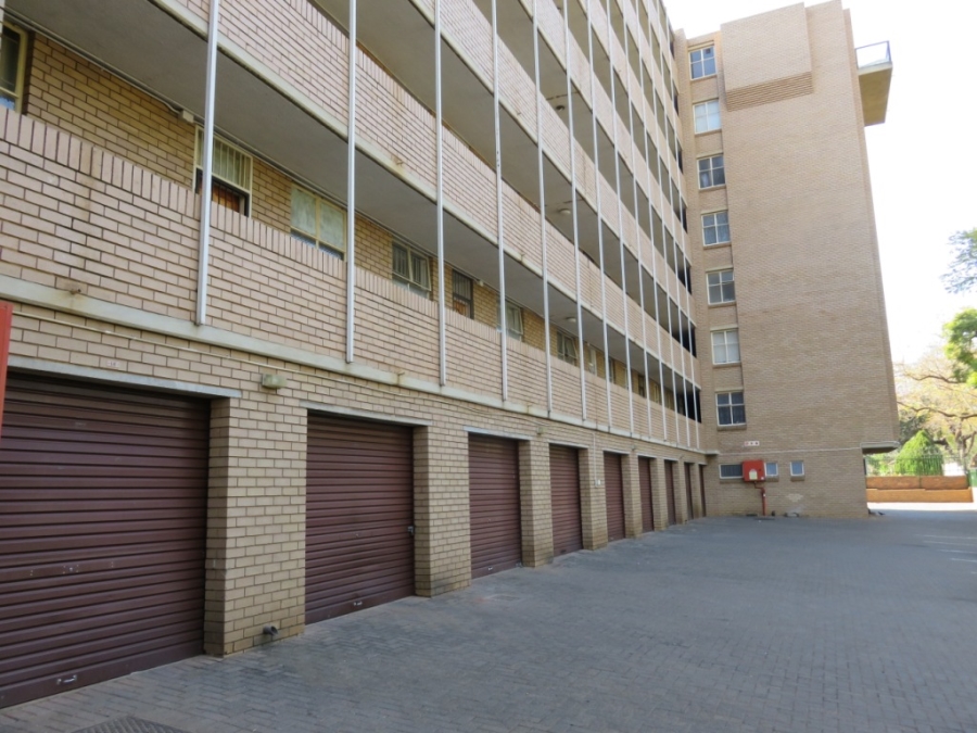 1 Bedroom Property for Sale in Wonderboom South Gauteng