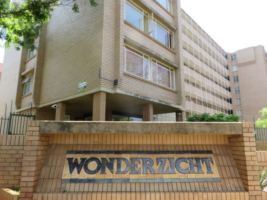 1 Bedroom Property for Sale in Wonderboom South Gauteng