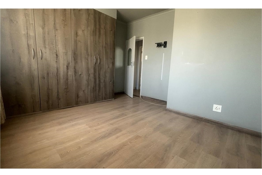 2 Bedroom Property for Sale in Eden Glen Gauteng