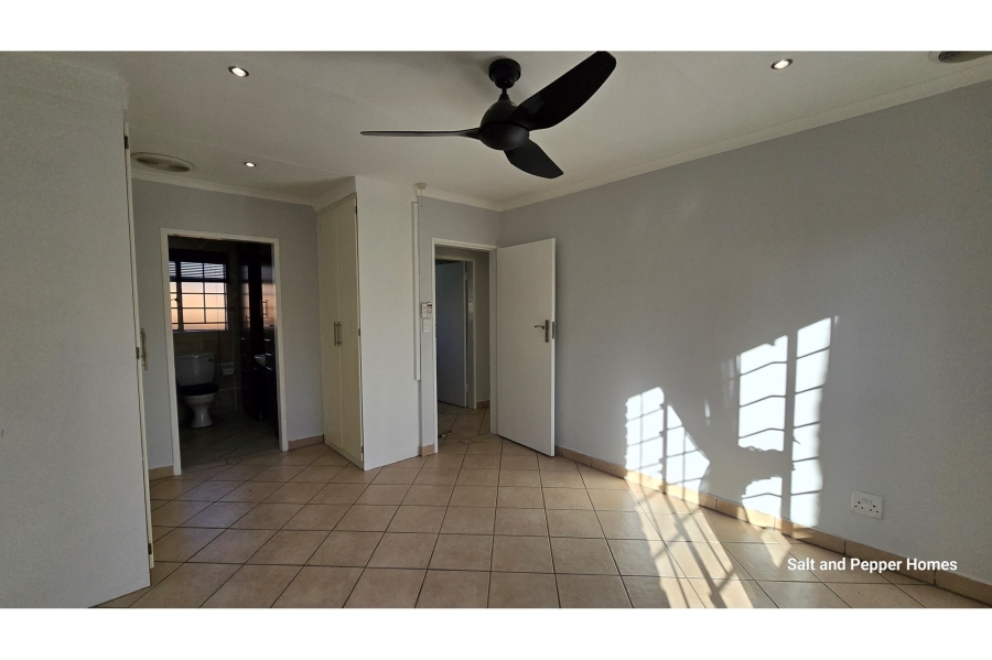 2 Bedroom Property for Sale in Sinoville Gauteng