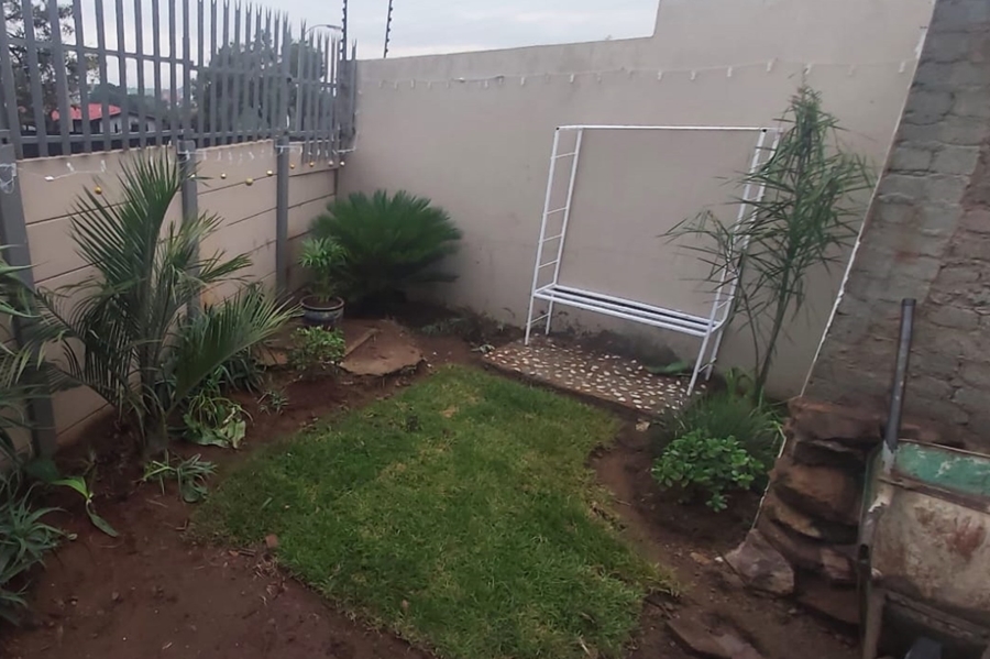 3 Bedroom Property for Sale in Reefhaven Gauteng