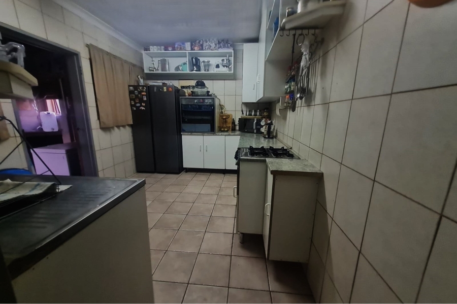 3 Bedroom Property for Sale in Reefhaven Gauteng