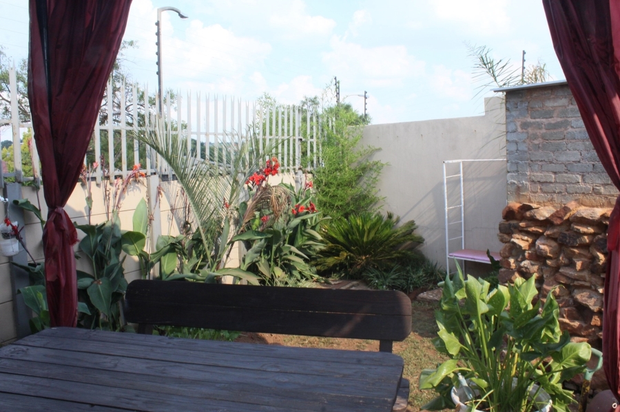 3 Bedroom Property for Sale in Reefhaven Gauteng